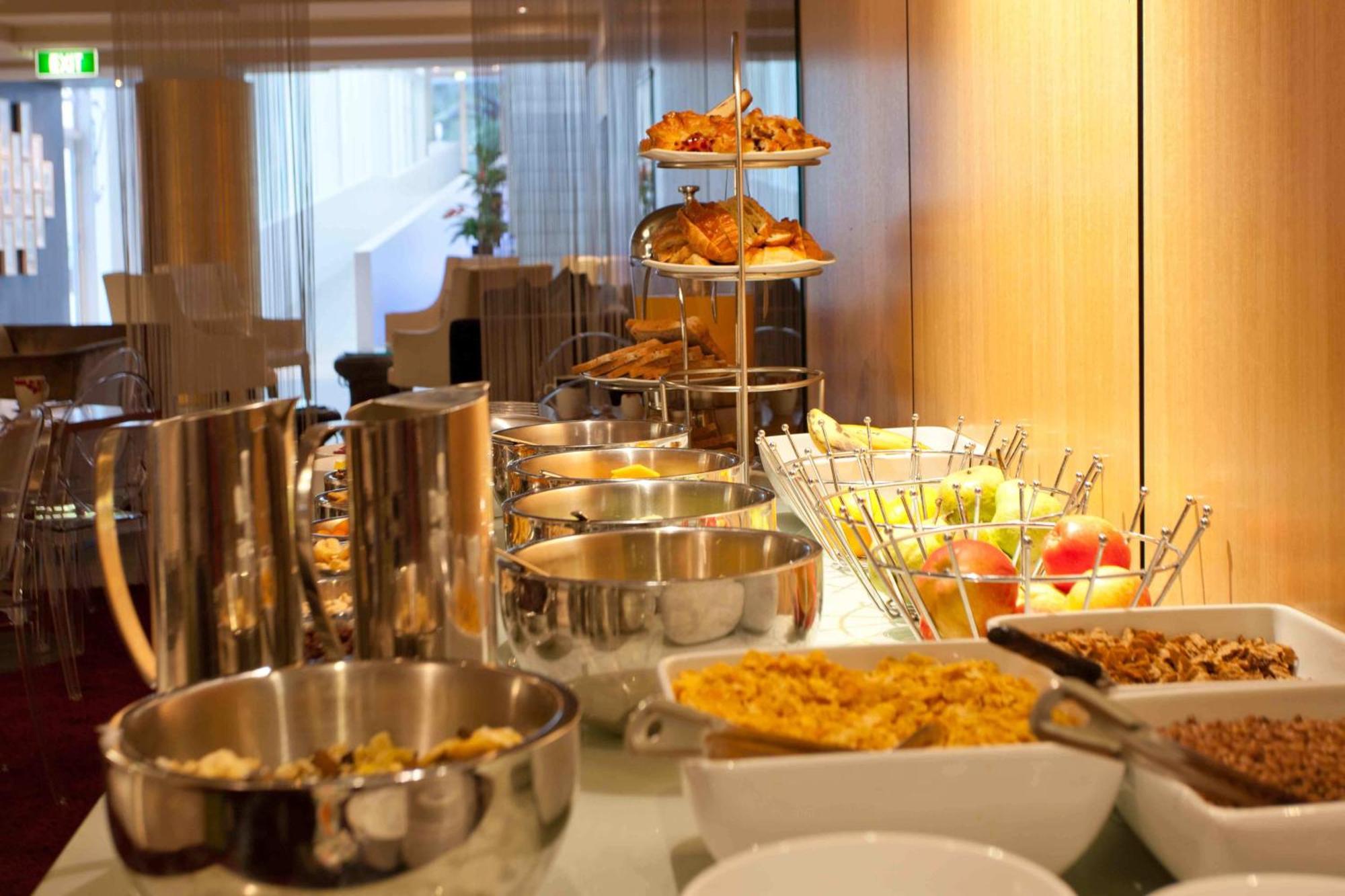 เดอะ ควอแดรนท์ โฮเต็ลแอนด์สวีท Aparthotel โอ๊คแลนด์ ภายนอก รูปภาพ
